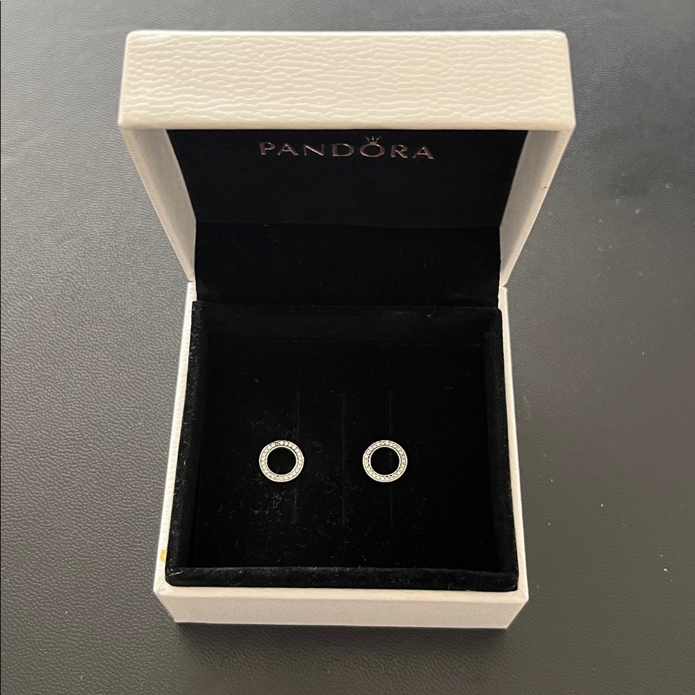 Pandora Sparkling Circle Stud Earrings